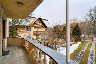 Proprietate deosebita, eleganta, generoasa, com. Bran, sat Simon, jud. Brasov - 9