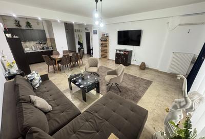 Apartament cu 3 camere decomandat în Ultracentral