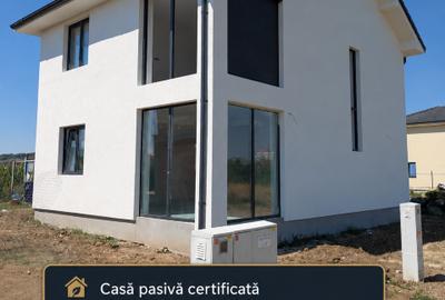 Casă individuală cu 4 camere în Cristian