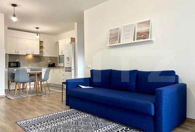 Apartament cu 2 camere semidecomandat, mobilat în Bună Ziua