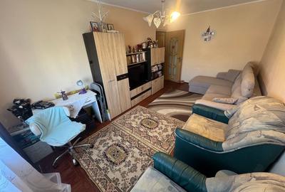 Apartament cu 2 camere decomandat, mobilat în Anda
