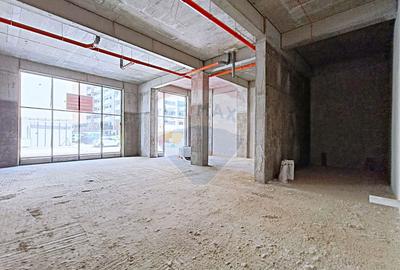 Vanzare Spatiu Comercial Parter + Curte 30mp | Randament 8.1% Garantat - 1