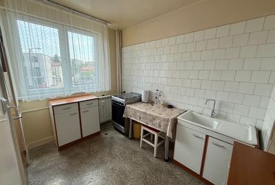 Vând apartament 2 camere decomandat, Piața Râmnicu Sărat - 10