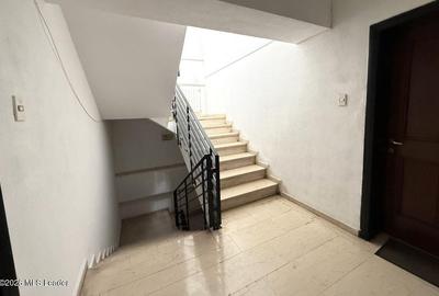 Polona - Duplex 256 mpu, 6 camere, etaje 6+7, panorama, terase 52 mp - 17