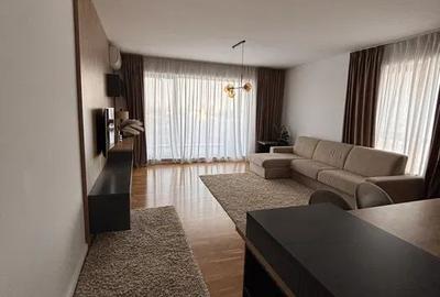 Apartament cu 3 camere semidecomandat, mobilat în 1 Mai