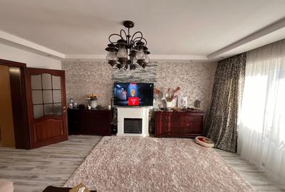 3 Camere | Centrală Proprie | Parcare | Decomandat - 4