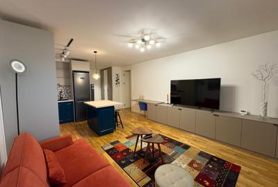 Apartament cu 2 camere semidecomandat în Barbu Văcărescu