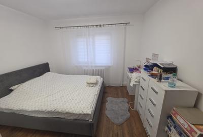 Apartament 3 camere decomandat  finisat ,mobilat ,zona BRD - 7