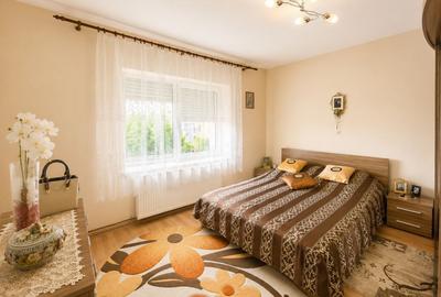 De vânzare Apartament 2 camere Micro 17 - 5