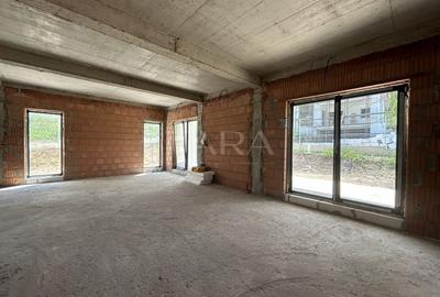 Casă cu arhitectura contemporana, terasă panoramică, zona verde. - 5