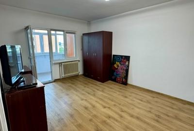 PODU ROS - SENS GIRATORIU - 2 CAMERE DECOMANDAT - 54MP - ETAJ INTERMEDIAR - 2