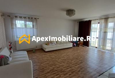 Casă individuală cu 4 camere în Varlaam