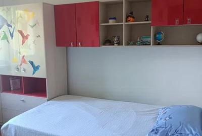 Apartament cu 2 camere semidecomandat, mobilat în P-ța Reșița