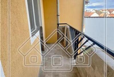Apartament 2 camere, renovat, parcare, decomandat, etaj intermediar - 11
