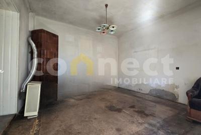 Casa de vanzare - necesita renovari - zona Iris / Pta 1 Mai - 13