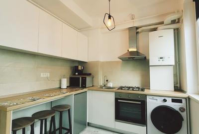 Mamaia Nord - Kaufland -150 m de plaja - studio modern - termen lung -320 Euro - 43