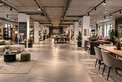 Spațiu comercial, de 720 mp, în Dămăroaia