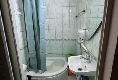 SF LAZAR - PALAS MALL - BULEVARD - GARSONIERA - ETAJ 1 - BLOC DIN 1980 FARA RISC - 11