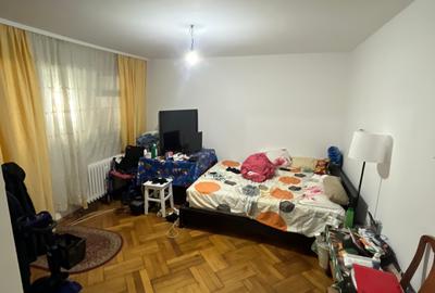 Piata Sudului-Obregia,Garsonieră decomandata - 1