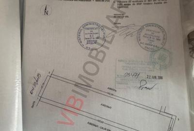 Teren intravilan de 4250000 mp, în Vest