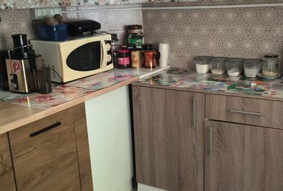 Apartament La Cheie cu 2 camere, zona Garii, parter cu balcon. - 5