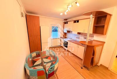 Apartament cu 2 camere semidecomandat în Olimpia-Stadion