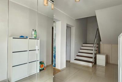 Chitila - Ilfov - Casa 5 camere, 2 bai, 2 terase, teren 375 mp - 2