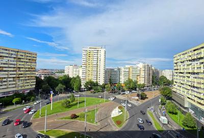 Apartament cu 4 camere decomandat în Chișinau