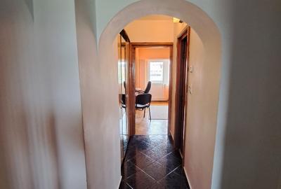 Apartament 3 camere de vânzare – Târgoviște, Micro 11 (în spatele Tribunalului - 7