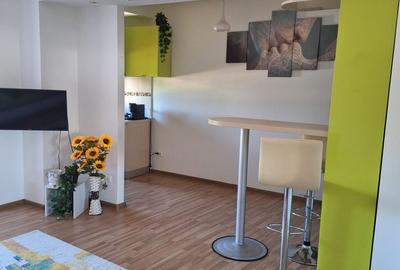 Apartament cu 2 camere decomandat în Crângași
