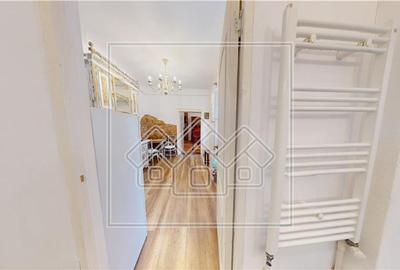 Ap. cu 2 camere si 20 mp de gradina, mobilat, Zona Centrala - 10