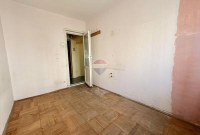 Apartament 3 camere, etaj 2, centrala proprie, prima data la vanzare - 4