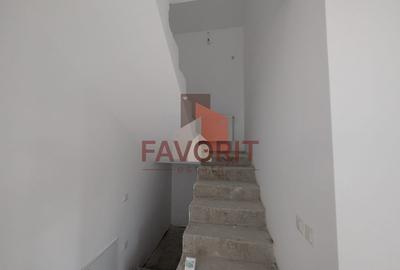 Casa individuala | Parter + Etaj | Asfalt | Toate utilitatile | - 10