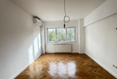 Apartament cu 3 camere decomandat în Politehnica