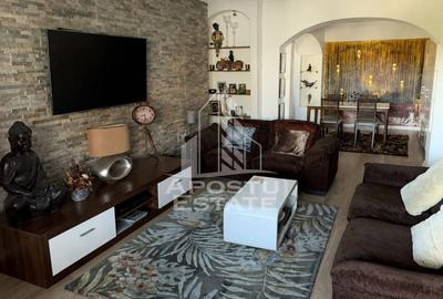 Apartament cu 3 camere semidecomandat, mobilat în Ultracentral