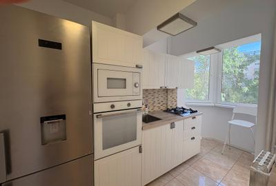O.Goga, ap. 2 camere, et.2, 70mp, renovat, loc  parcare inclus, 700Euro/luna - 13