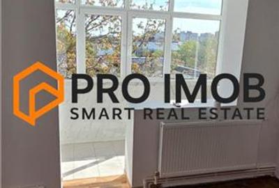 Apartament cu 2 camere semidecomandat în 1 Decembrie