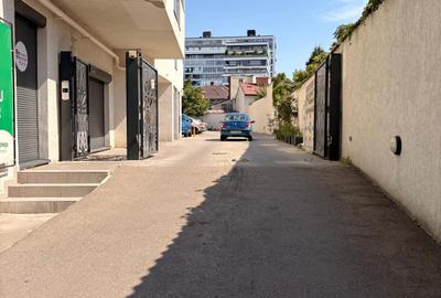 Apartament cu 2 camere decomandat în Calea Călărașilor