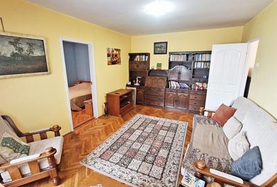 Apartament cu 2 camere nedecomandat în Astra