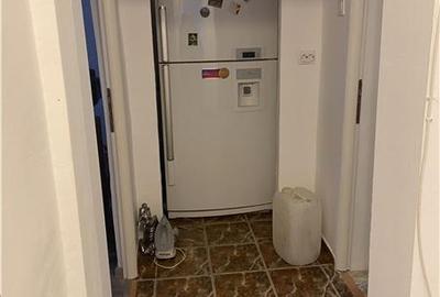 Apartament 2 camere , zona centrala - Scoala nr 10,etaj 2 8  , decomandat - 8