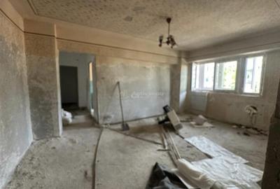 Ap. 2 camere, Centru Civic - 1