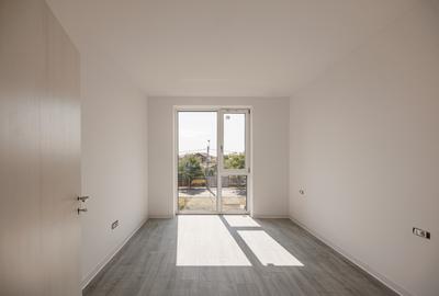 Apartament 2 camere, terasa 10,9 mp, ansamblu nou | Comision 0 - 12