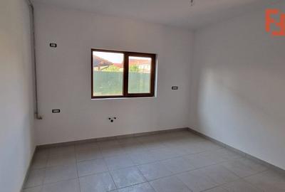Duplex de vanzare cu 4 camere Mosnita Noua - ID V5302 - 4
