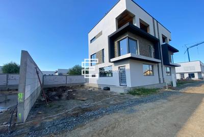 Casă modernă | 4 camere | 3 băi | Terasă 18,75 mp | Selimbar – Str. Triajului - 1