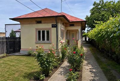 Casă individuală cu 4 camere în Exterior Vest