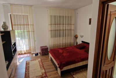 Eforie Sud, vila P+1, la 350 metri de mare. - 11