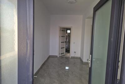 Direct proprietar vând vilă  P+1 în Lumina - 4