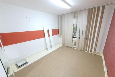 Inchiriere Apartament cu 4 camere Dristor - Cabinet Medical, Birouri - 4