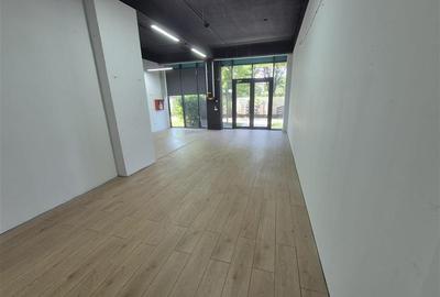 Spatiu Comercial, Qualis, Coresi - 4