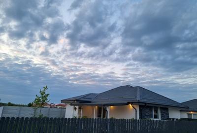 Casa Visurilor Tale în Astoria Estate One - Liniște, Confort și Natură la Ușa Ta - 15